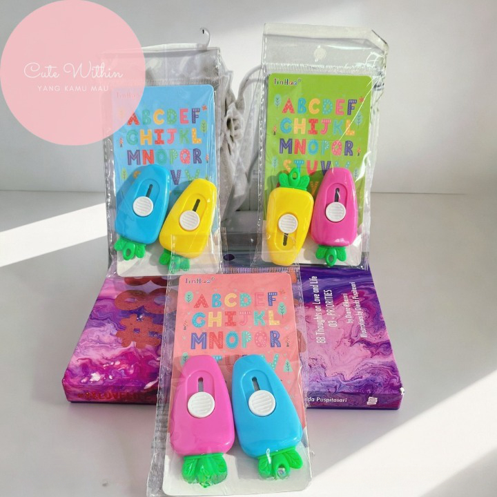 

Cutter Potong Wortel 1 Set Isi 2 in 1 - pisau pemotong kecil lucu unik alat tulis kerja kantor sekolah pocket size ukuran mini warna warni gambar dinosaur