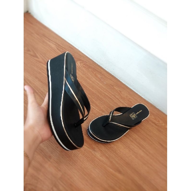 Sandal Wedges Urban n Co