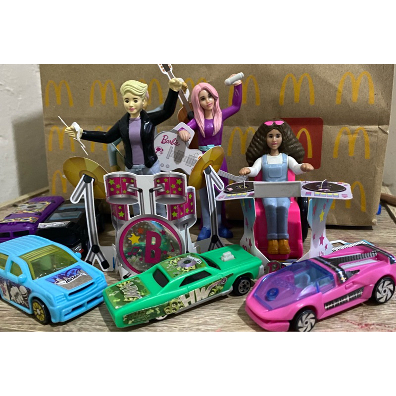 Happymeal Hot Wheels Barbie / mainan Happy Meal MCD / Mcd Happymeal DreamWork