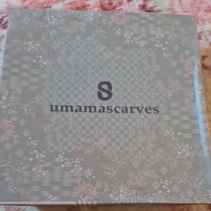 Umama Scarves Premium.Box