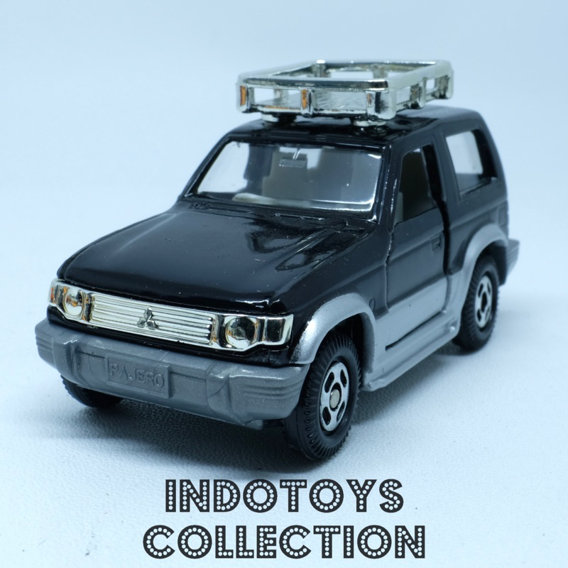 Tomica ~ Mitsubishi Pajero Roof Rack