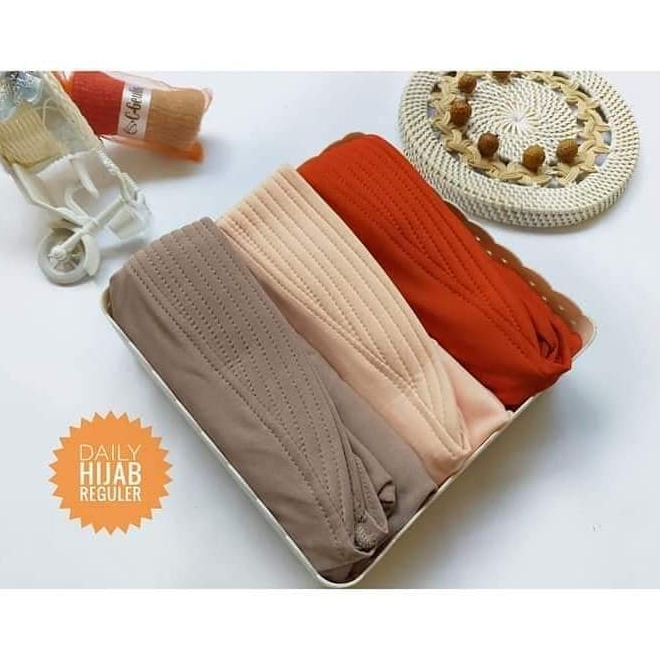 Daily Hijab Reguler C Geulis Hijab Harian Adem Nyaman Praktis Jilbab Daily Instan Jilbab Remaja dan 
