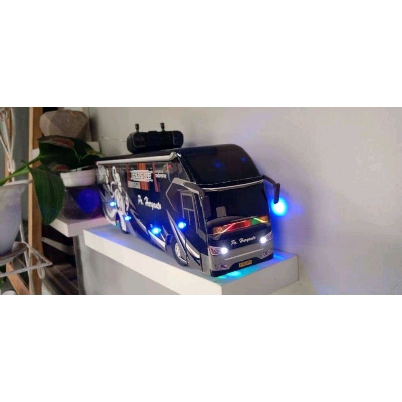 Miniatur bus rc remot control Haryanto telolet basuri full lampu leed