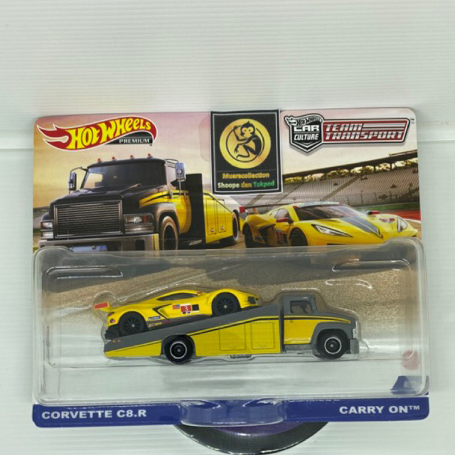 Hotwheels Team Transport Corvette C8R Carry On