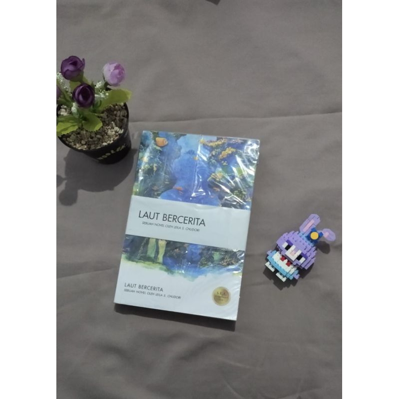 novel laut bercerita preloved/bekas