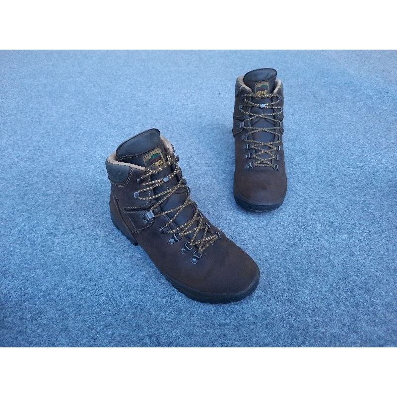 sepatu outdoor/hiking meindl