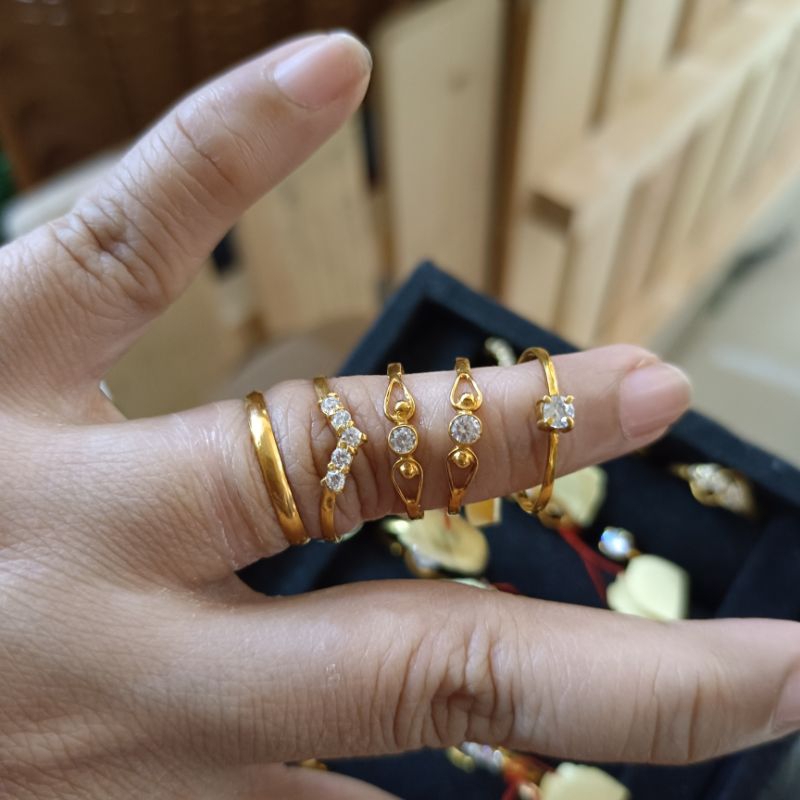 cincin emas muda cantik