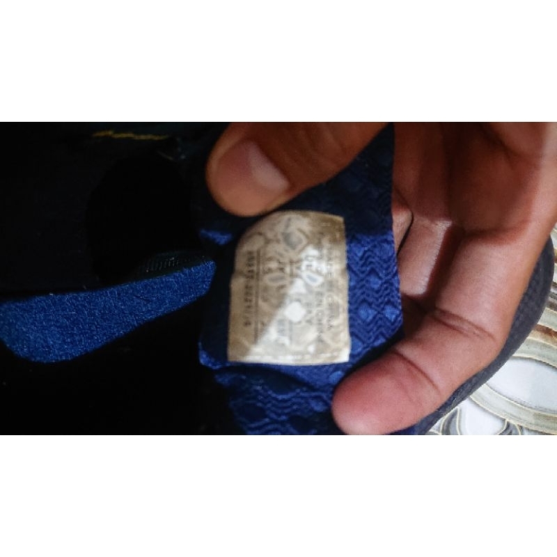 Sepatu Lining Ultrafly Second Bekas