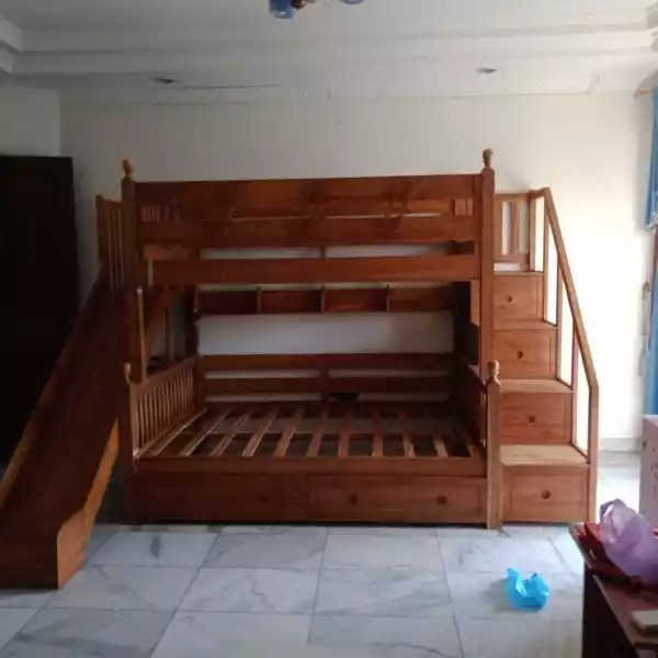 Dipan anak tingkat laci plus perosotan jati Mebel Jepara