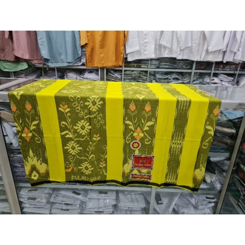 Sarung Tenun  Goyor Motif Liris Kembang Warna Putihan Pulau Jawa Botol Tujuh Super