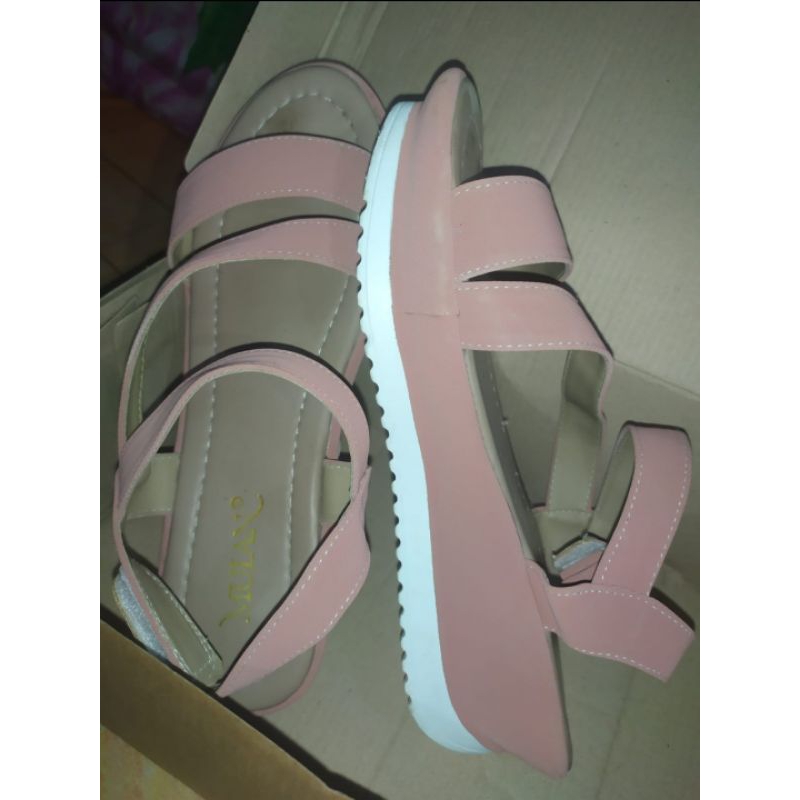 (PRELOVED LIKE NEW) Sepatu Heels Wanita