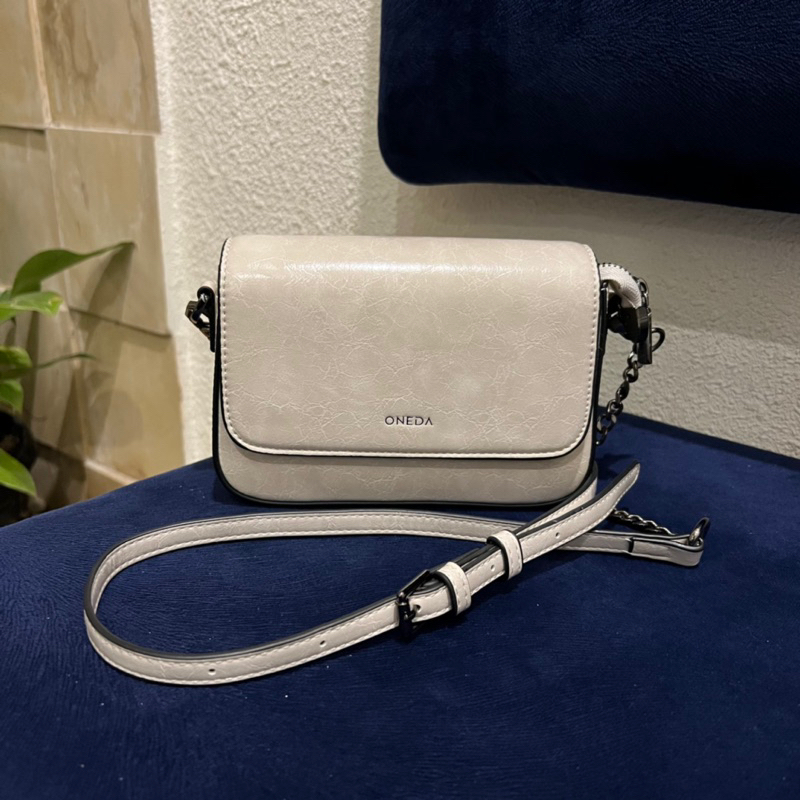 Preloved Oneda Crossbody/Sling Bag || Oneda Tas Selempang Wanita Slempang Cewek #A8866