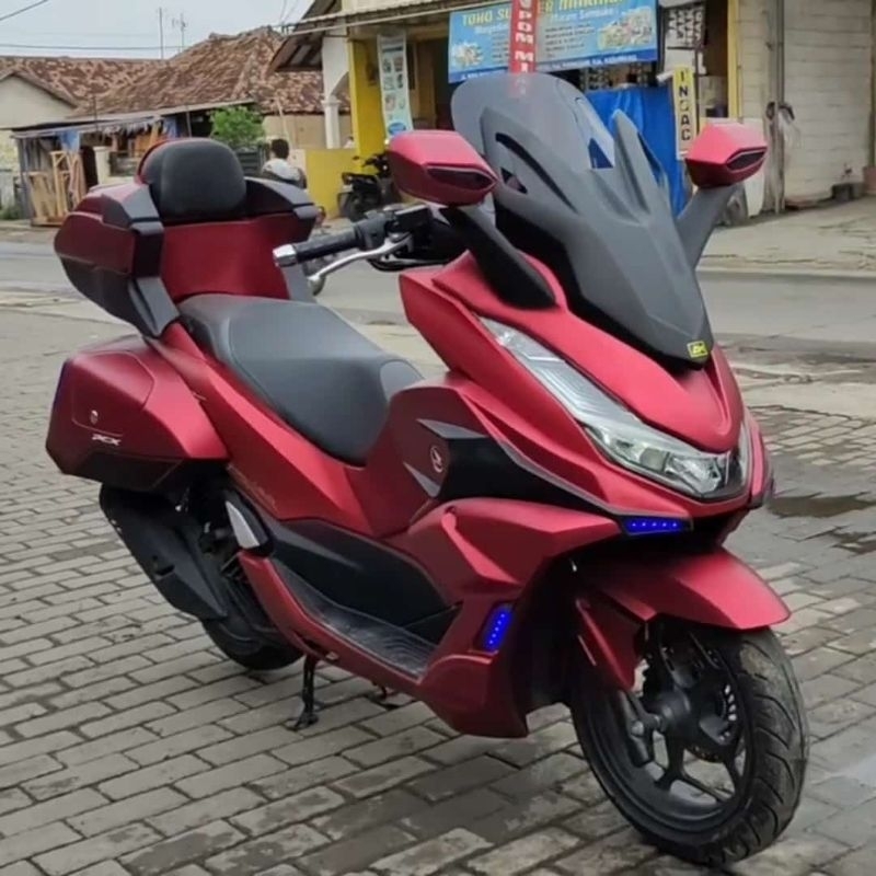 Spakbor Coston Honda PCX 160 v3 Model Goldwing