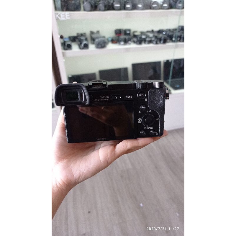 Kamera Pemula SONY A6000 + KIT HITAM