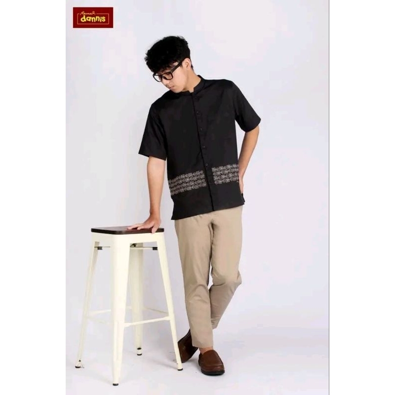 Koko Dannis Laki laki Dewasa Muslim Lengan Pendek Hitam