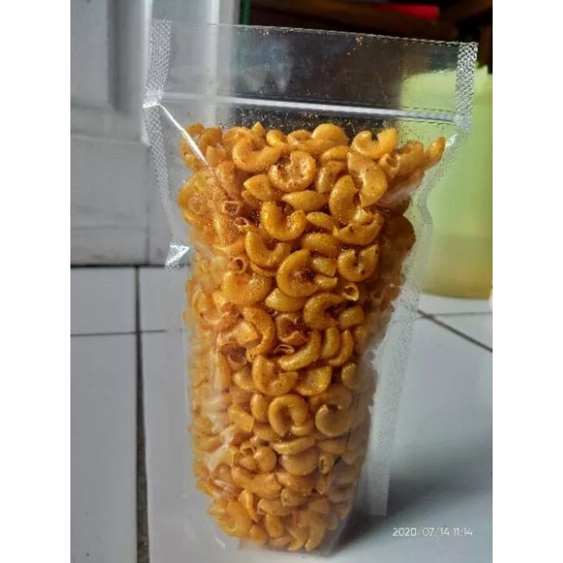 

MAKARONI PEDAS GURIH