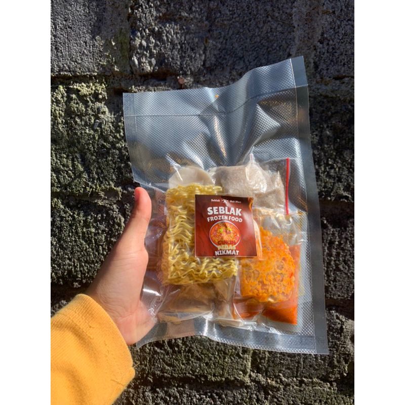

Seblak Frozeen Food by Buk Mun