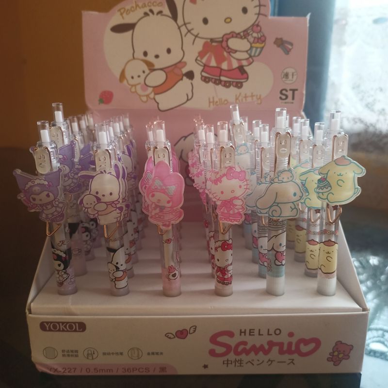 

Pulpen Akrilik Sanrio