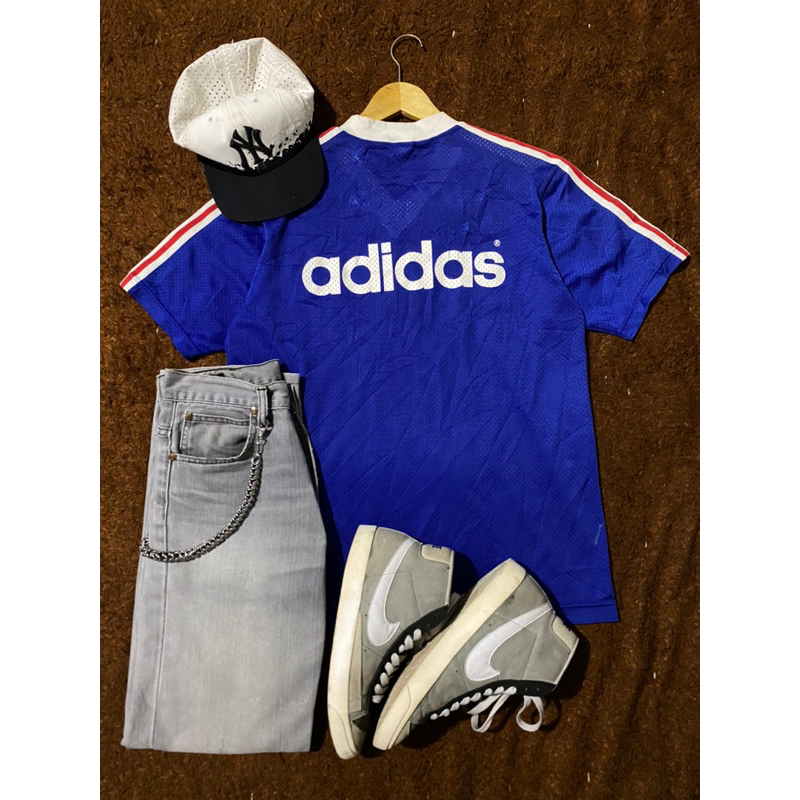 JERSEY/ADIDAS V NECK VINTAGE BIG LOGO BACKPRINT (3TONE)SECOND ORIGINAL