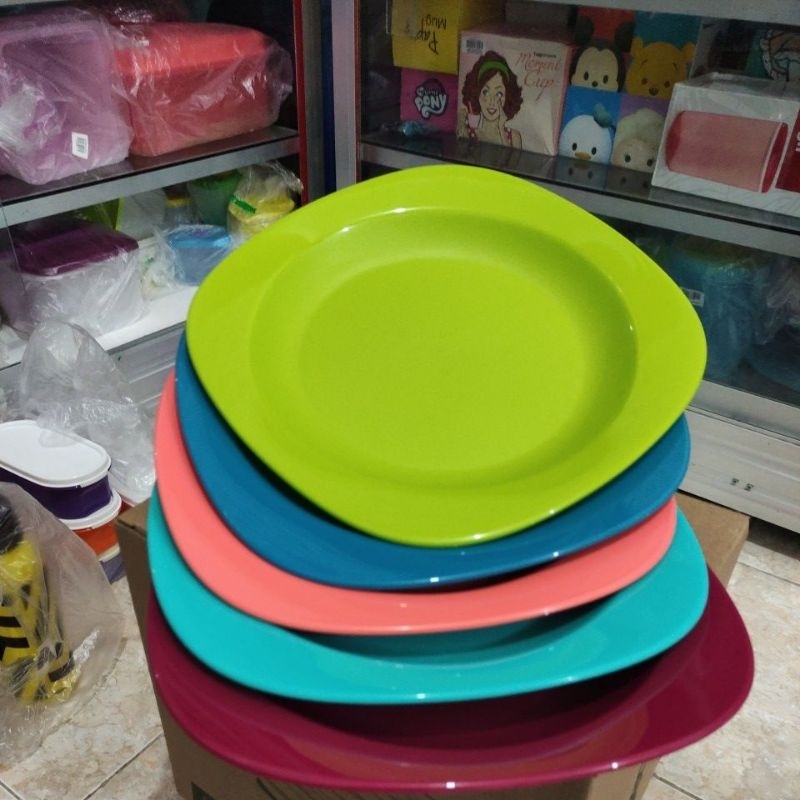Piring makan besar blossom plate tupperware eceran ( 1 pcs)
