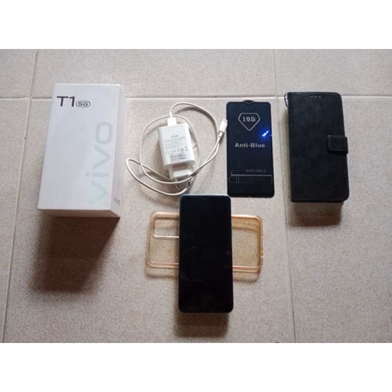 [BISA COD] Vivo T1 5G (8+128GB) Rainbow Fantasy second  96%
