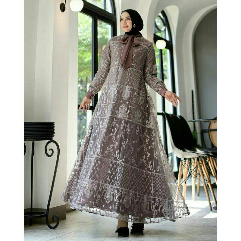 Clarisa Tule by Aura Hijab