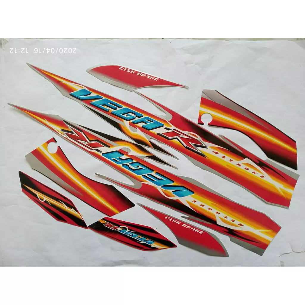 stiker striping yamaha vega r new 2007 silver merah lis body original
