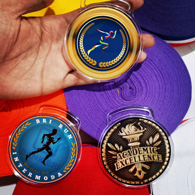 MEDALI COSTUM/MEDALI WISUDA KEJUARAAN/GORDON INSERT 7CM