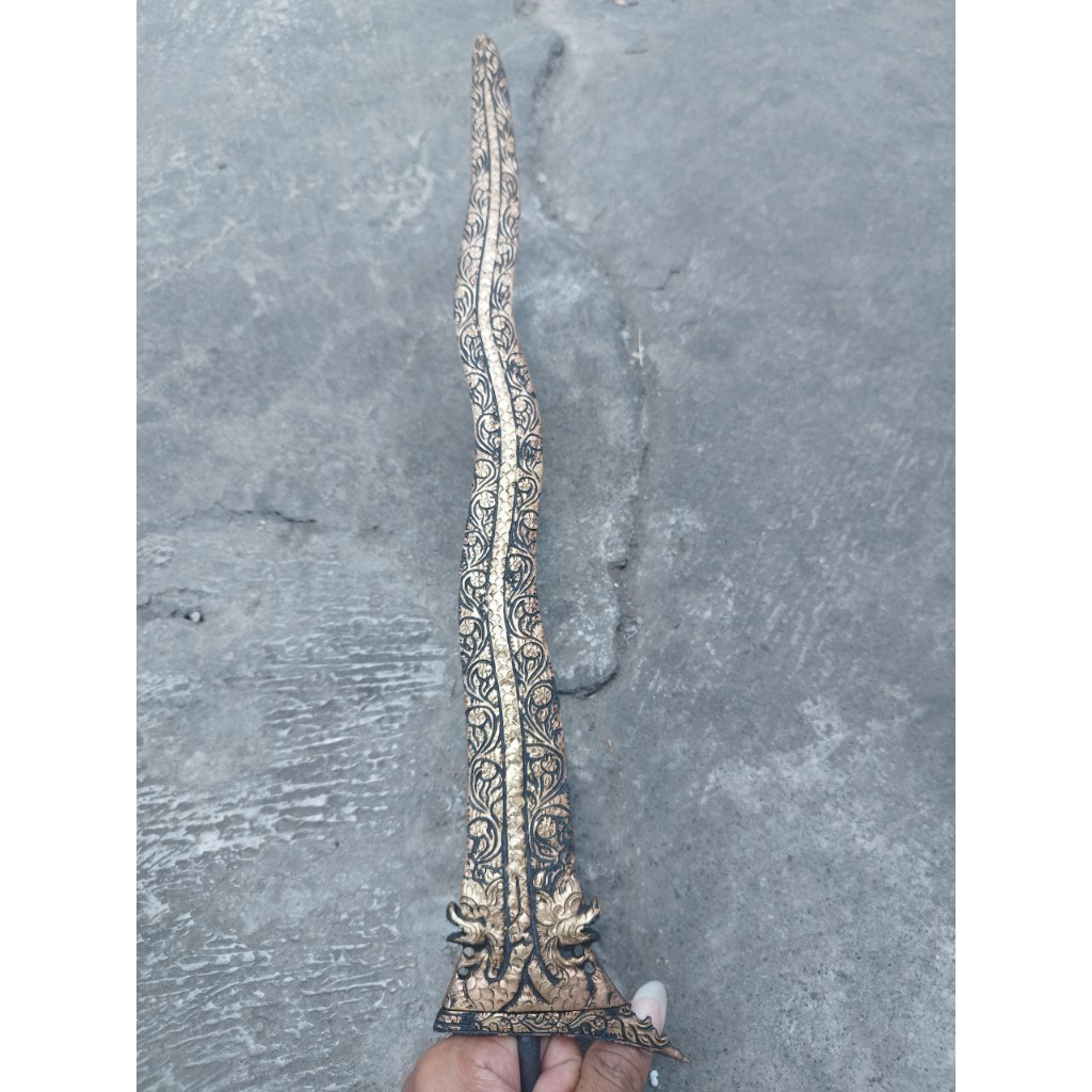 Keris Luk 5 Kinatah Naga Temanten pamor Keleng