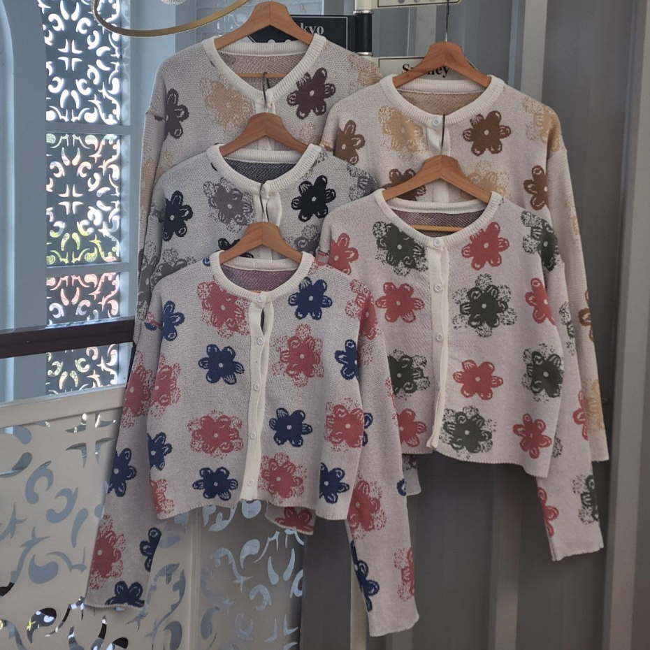 CROP BUNGA OUTHER/ SWEATER RAJUT CARDIGAN KANCING
