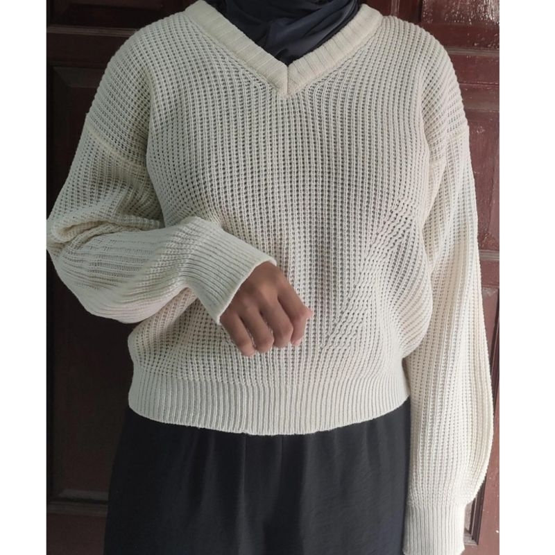 Preloved Sweater Rajut Crop