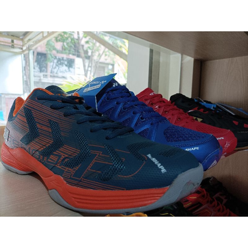 sepatu badminton yonex precision 2 original