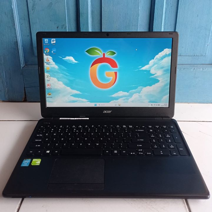 Laptop Acer Aspire E1-530G Gaming Dual VGA Nvidia Geforce 15.6 inch Second Bekas