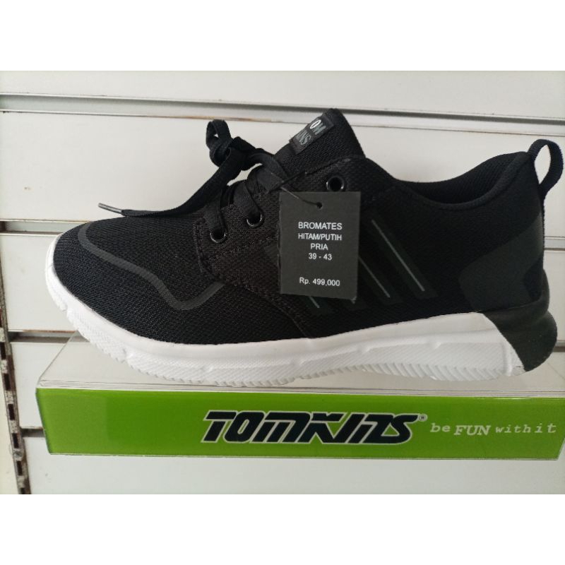 Sepatu Tomkins Bromates hitam/putih
