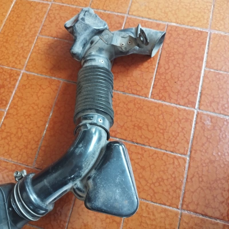 SELANG BOX FILTER UDARA TOYOTA AVANZA XENIA