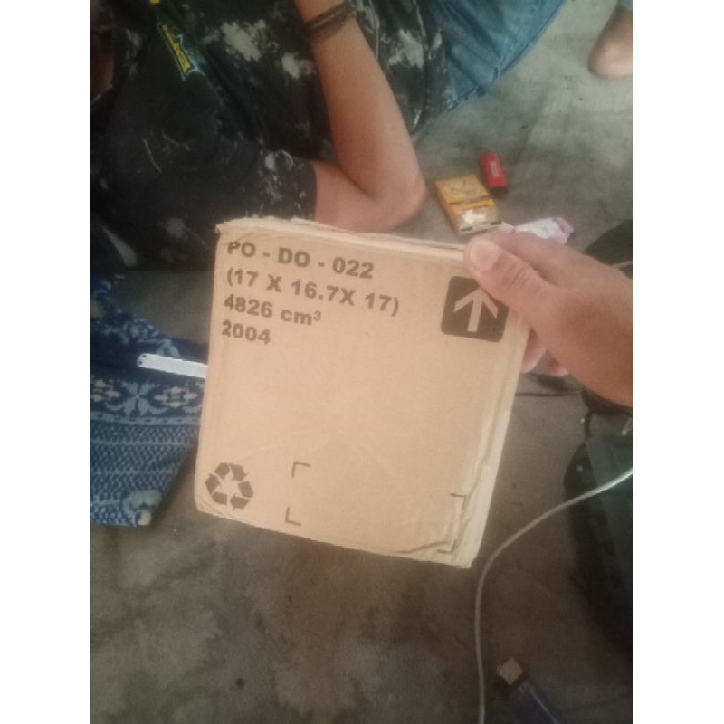 

kardus kosong
