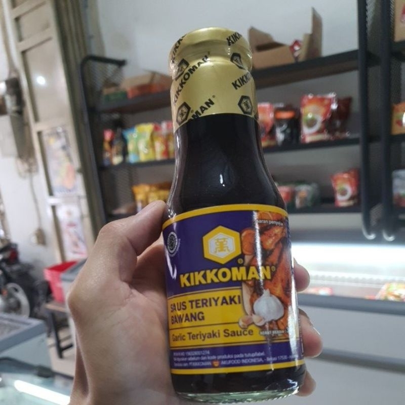 

Kikkoman Saus Teriyaki Bawang 300gr
