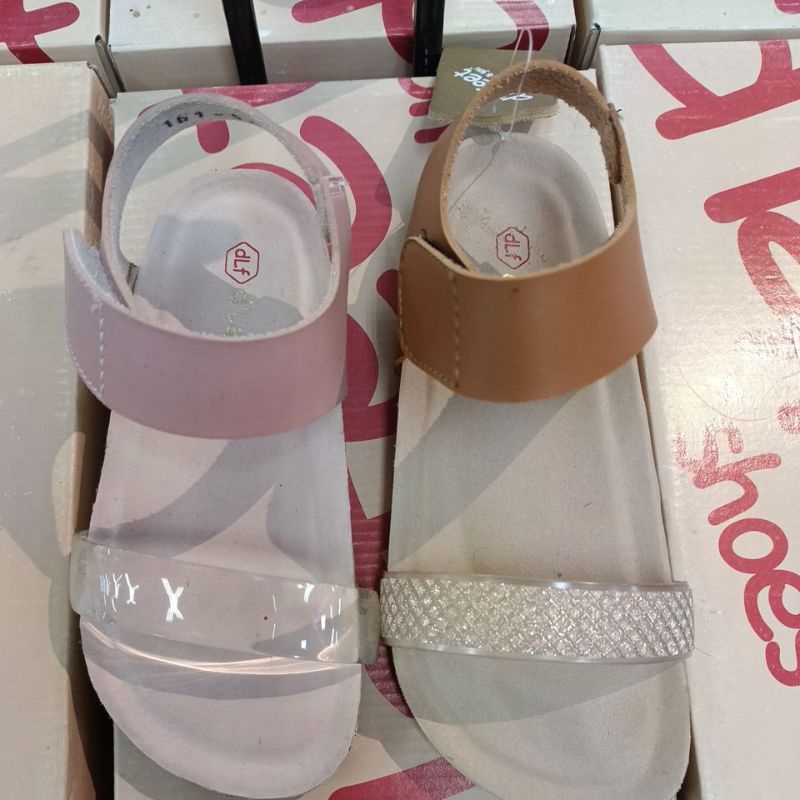 D'LAFEET//SANDAL ANAK//CHIKA