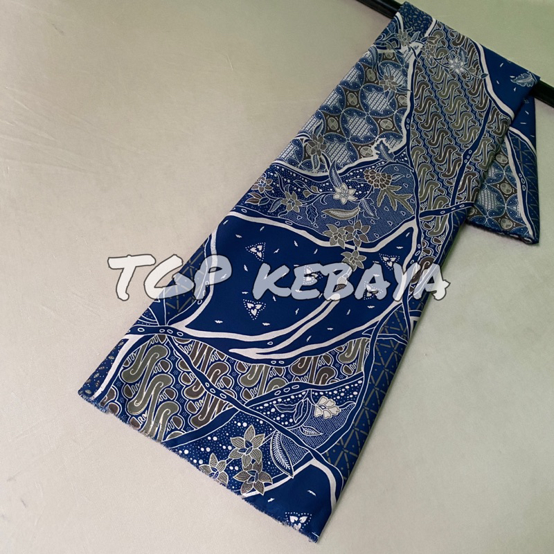 BATIK KATUN HALUS / BATIK METERAN / KAIN BATIK METERAN / BAHAN BATIK SERAGAM