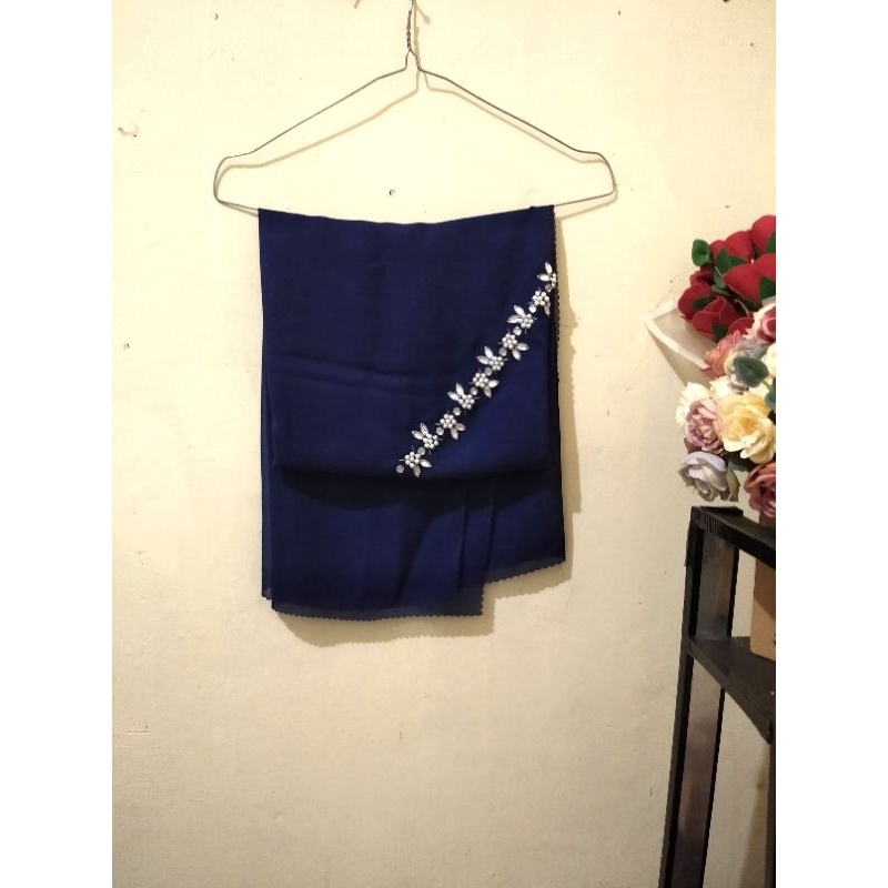 Hijab Segiempat Payet Mute Bahan Voal