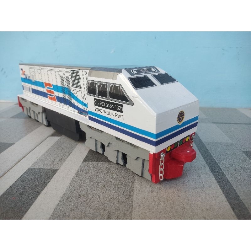 miniatur kereta api kayu cc203 white blue
