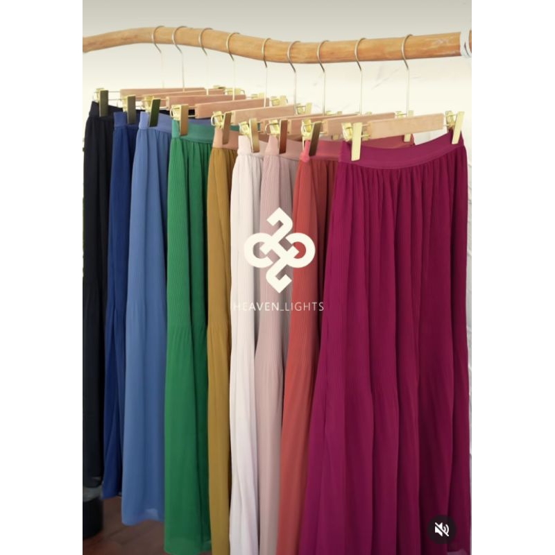 Zira Skirt HL By Heaven Lights