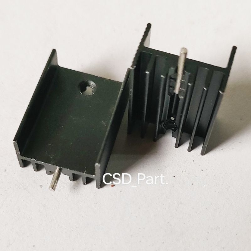 Heatsink TO 220 Pendingin IC transistor regulator