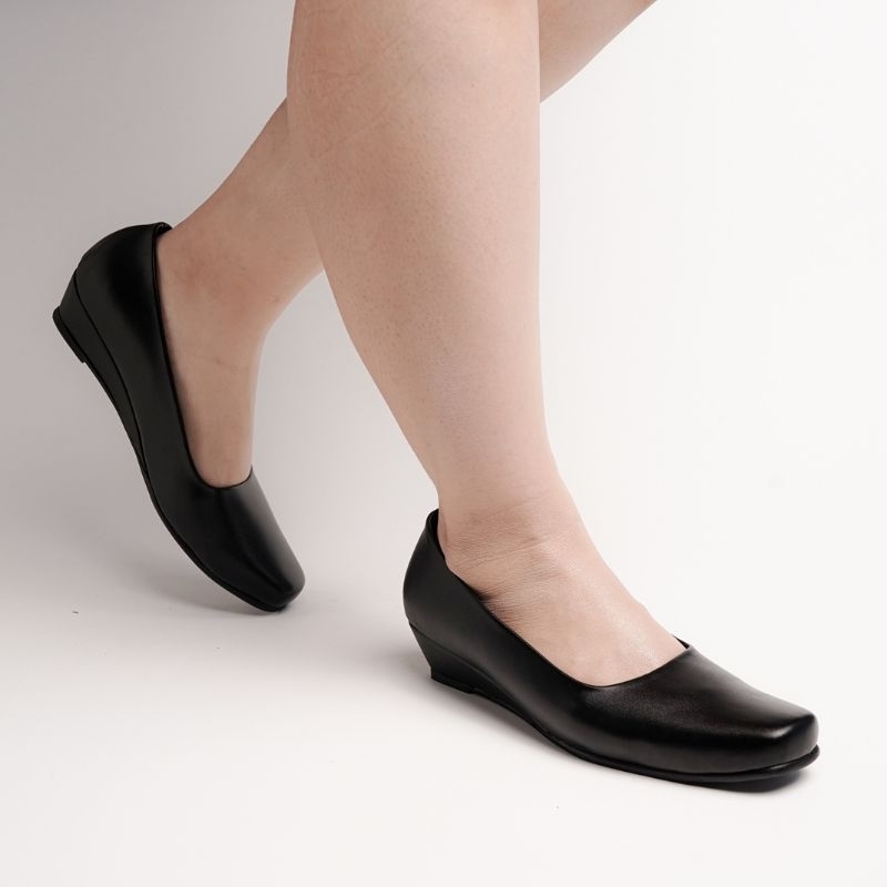 Sepatu Pantofel Ukuran Besar Jumbo 021 D