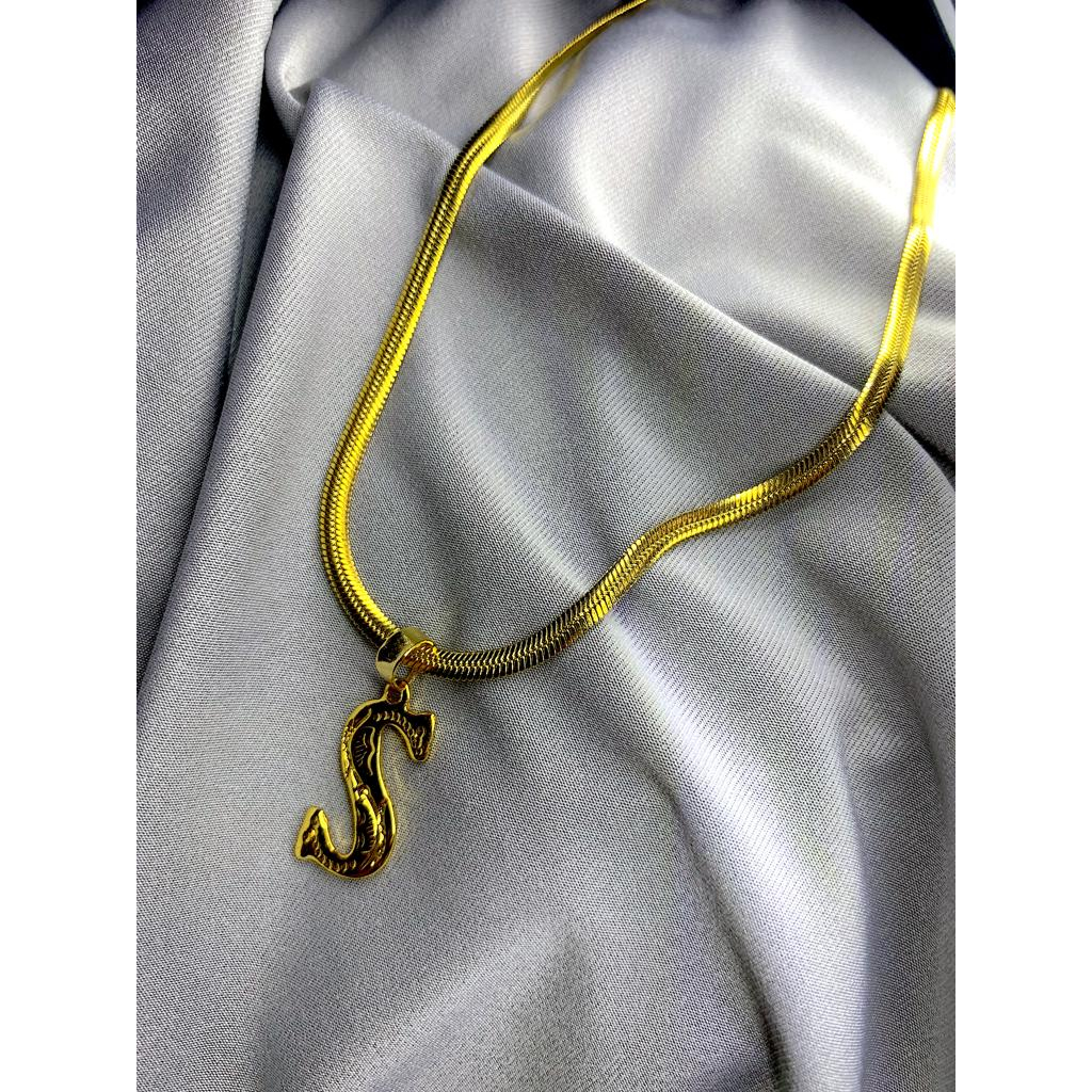 Kalung Titanium Wanita Model Belut Gepeng Liontin Inisial Nama A Sampai Z Warna Emas Anti Karat Dan 