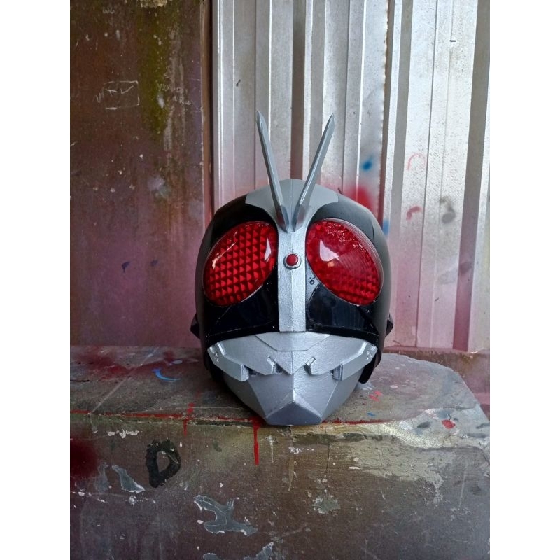 replika helmet Shin Kamen Rider Nigou