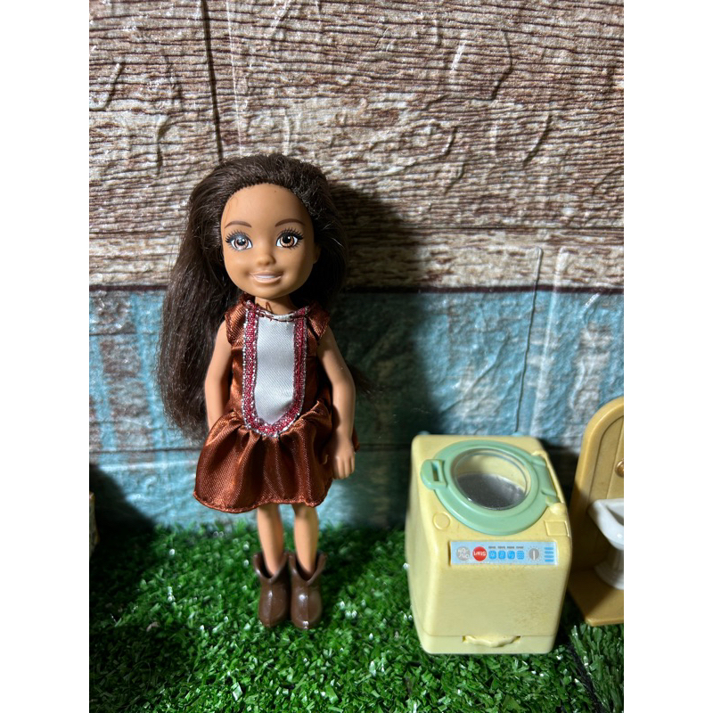 Barbie Chelsea (HANYA BONEKA, TANPA BAJU DAN SEPATU)