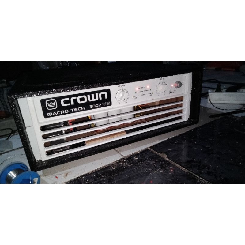 Plat crown macro tech 5002 vz Versi miniatur