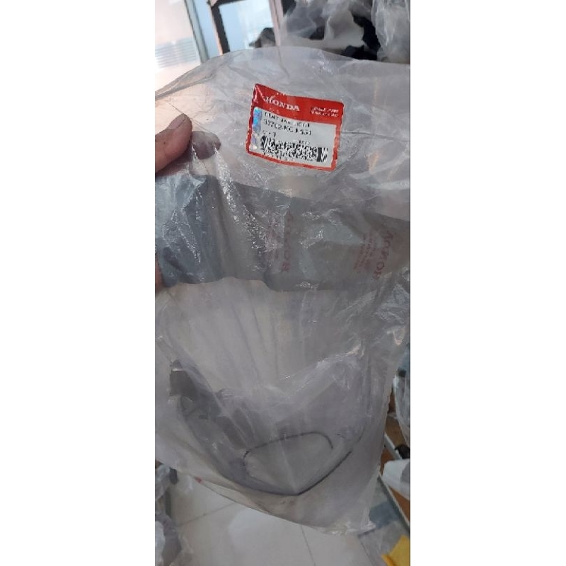 mika reflektor lampu belakang tiger revo 33702kcj651