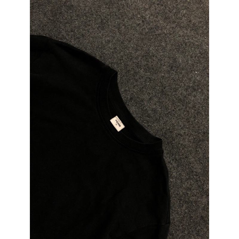 Crewneck Polham Hitam